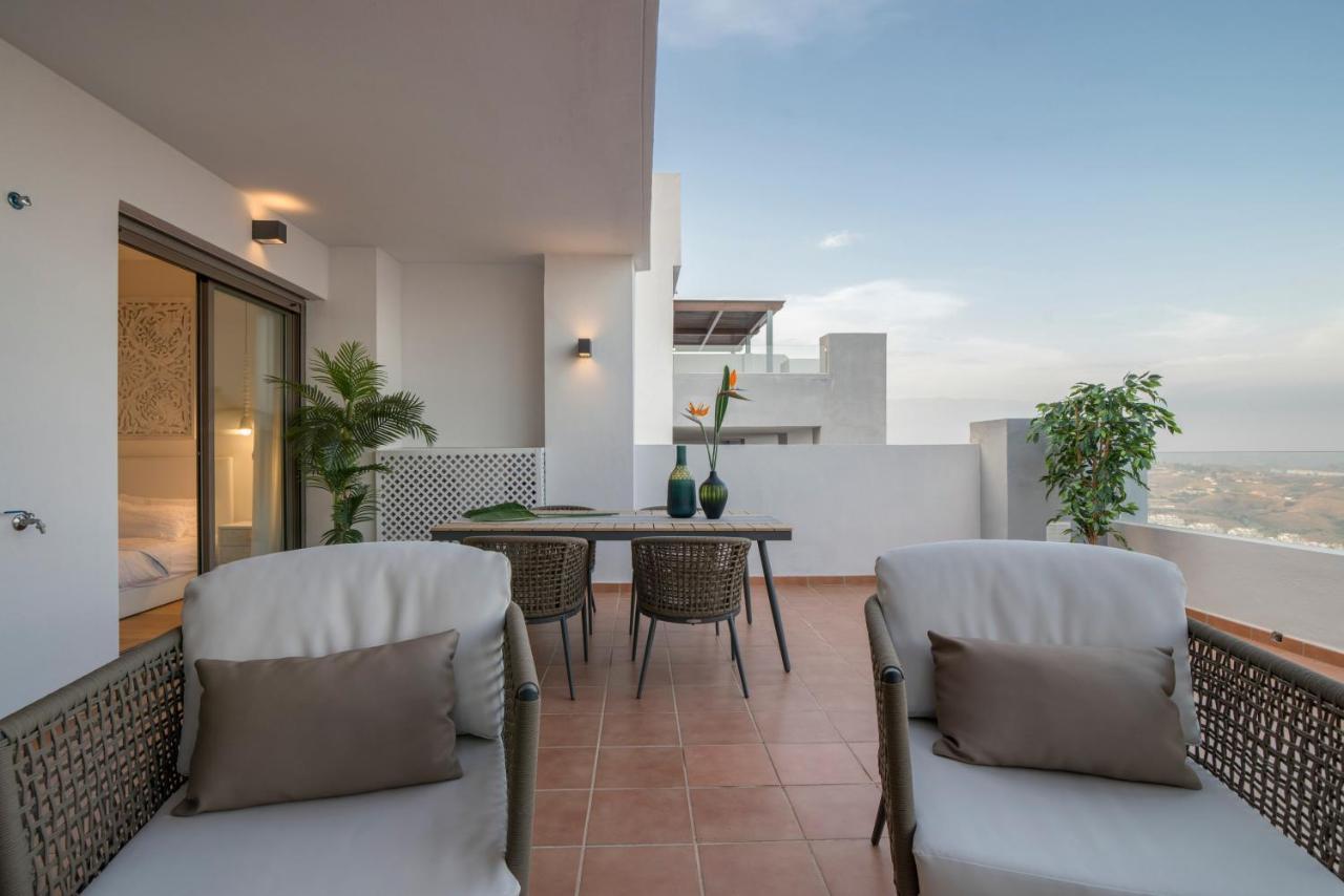 Luxury Apartment Rosita Sitio de Calahonda Luaran gambar